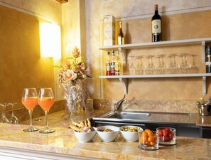 Bar (on property) - La Corte San Lorenzo  (Moscazzano)