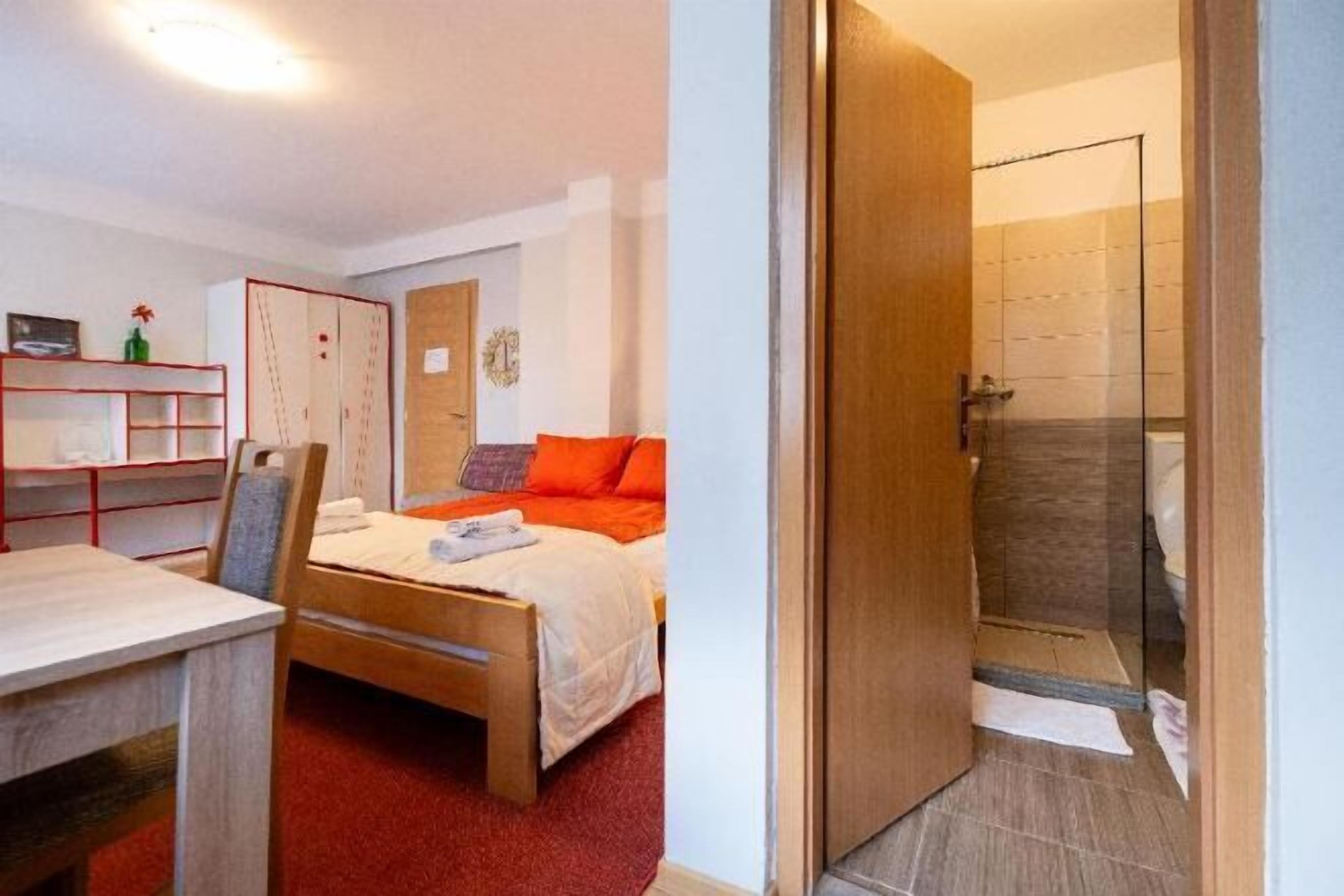 In-room safe, blackout drapes, soundproofing, free WiFi