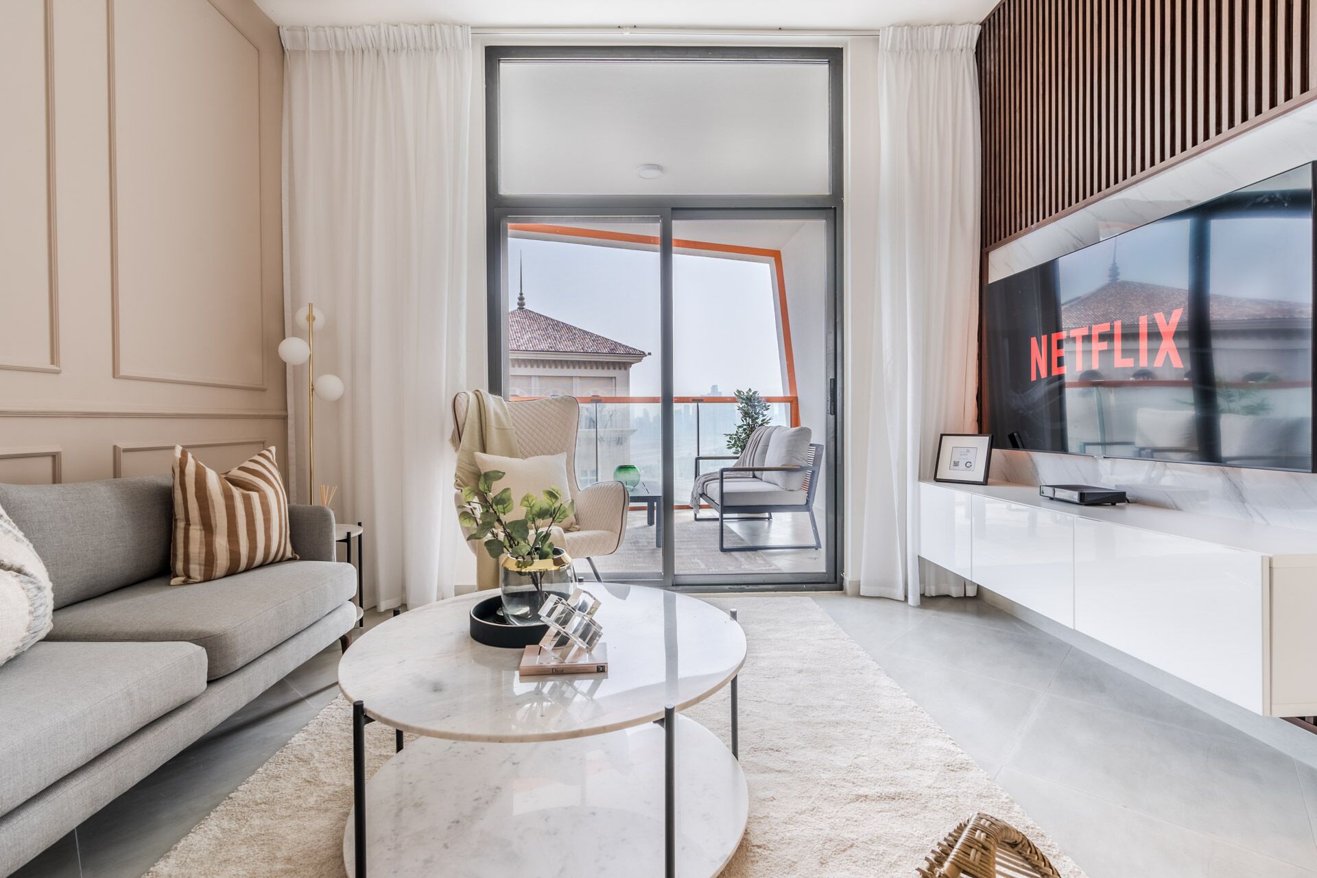 تلفزيون ذكي