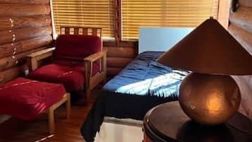 2 bedrooms, bed sheets