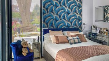 2 chambres, Wi-Fi gratuit, draps fournis