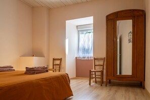 3 Schlafzimmer, Bügeleisen/Bügelbrett, Reisekinderbett, kostenloses WLAN