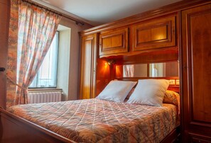 6 bedrooms, free WiFi