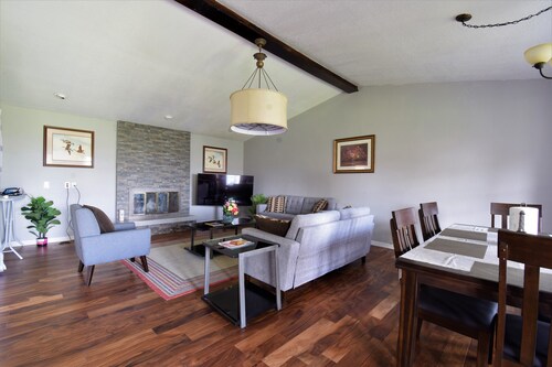 Nice and spacious home with a movie theater for entertainment and relaxation.