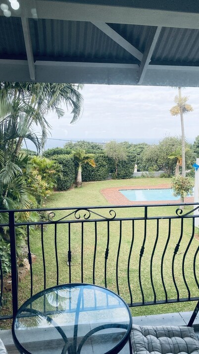 Spacious modern apartment