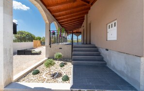 Terrace/patio - Lovely home in Benkovac with WiFi (Benkovac)