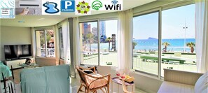 Smart TV - Spectacular 5 Stars front the beach Unforgettable sunsets listening to the waves (Benidorm)