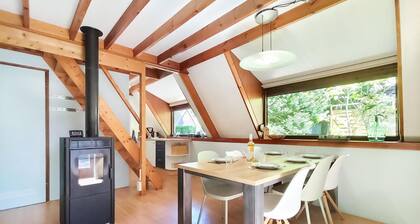 Lovely home in Rekem-Lanaken with WiFi