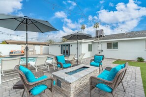 A heated pool - Closest Walk to Old Town, Entertainment District (Scottsdale)