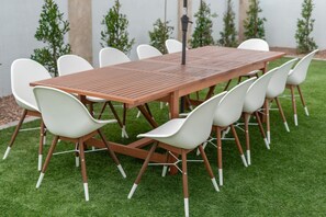 Outdoor dining - Closest Walk to Old Town, Entertainment District (Scottsdale)