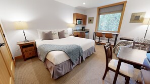 2 bedrooms, WiFi, bed sheets, wheelchair access