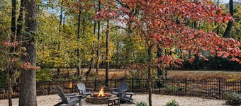 FullyFenced/PetFriendly/BBQ/Fire-pit/DT-Waxhaw/The Bowl-20Mins/Waverly-12Mins