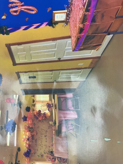 Country Party House up to 46 guests 11/2 baths 1200 sq building 