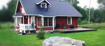 Stylish 2 Bdr. cottage, with sauna and all the necessary commodities