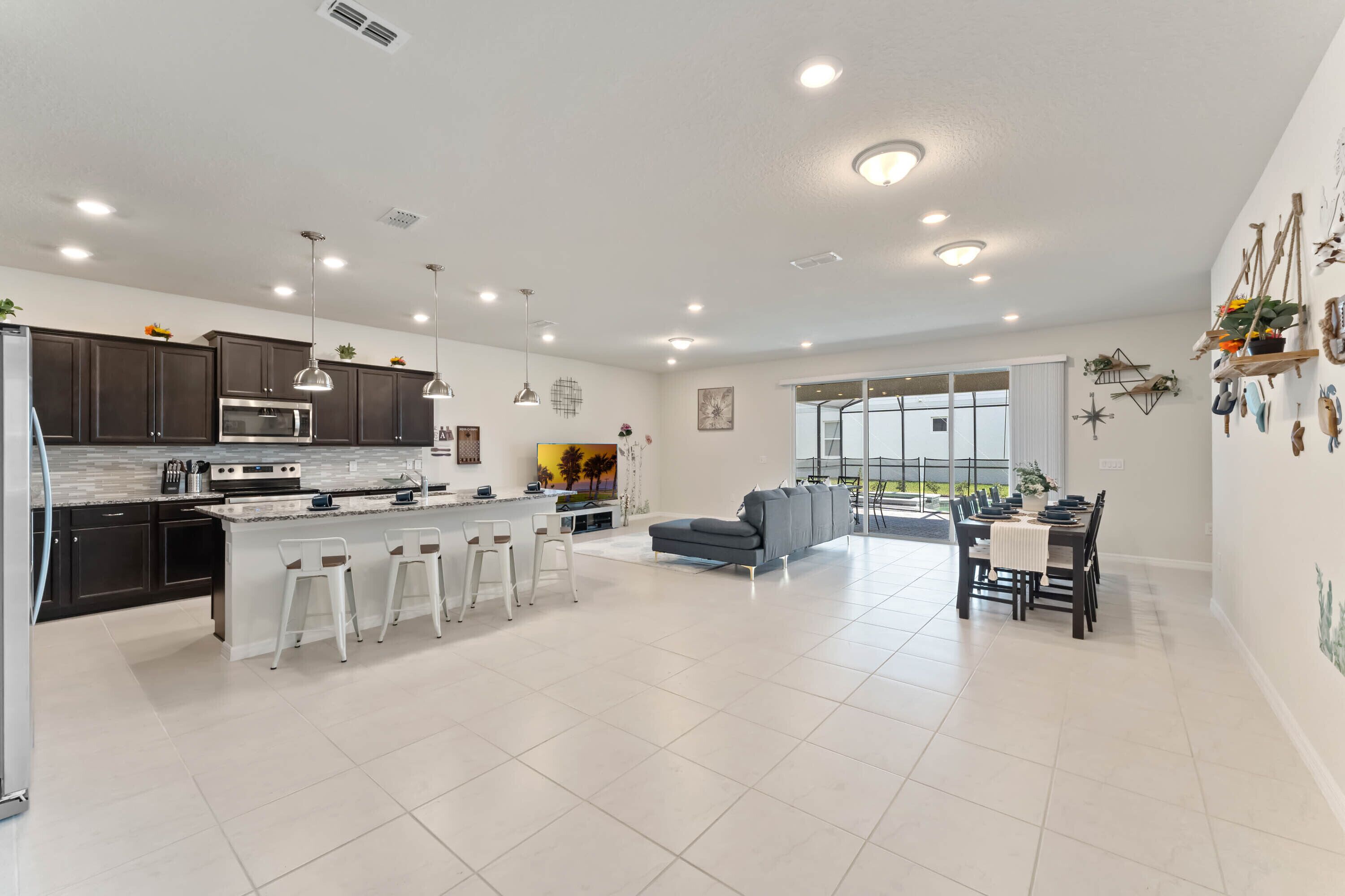 Sapphire Disney 10-bedroom vacation house with private pool at Winsor Island