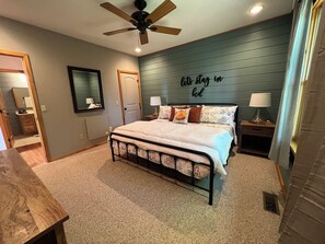 3 Schlafzimmer, Bügeleisen/Bügelbrett, Reisekinderbett, kostenloses WLAN