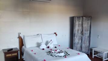 Quarto casal ou duplo conforto | Wi-Fi de cortesia