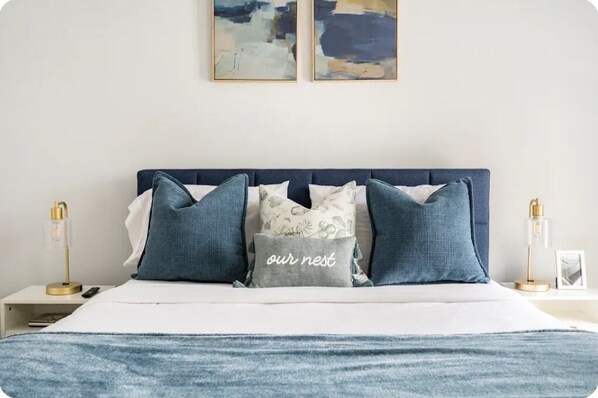 2 Schlafzimmer, Schreibtisch, Bügeleisen/Bügelbrett, kostenloses WLAN