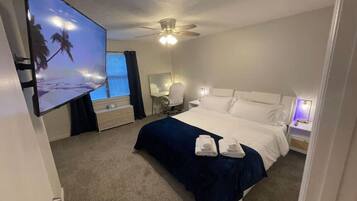 4 bedrooms, desk, iron/ironing board, free WiFi