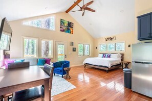 1 chambre, fer et planche Ă repasser, lit parapluie, Wi-Fi gratuit