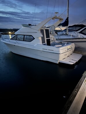 Marina - Beautiful 4 berth boat on the Isle of Wight for the ultimate relaxation (Binfield)