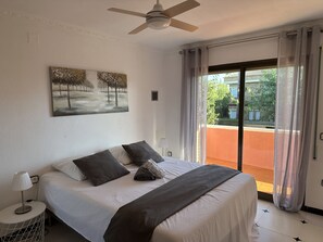 4 quartos, Wi-Fi (sobretaxa), roupa de cama