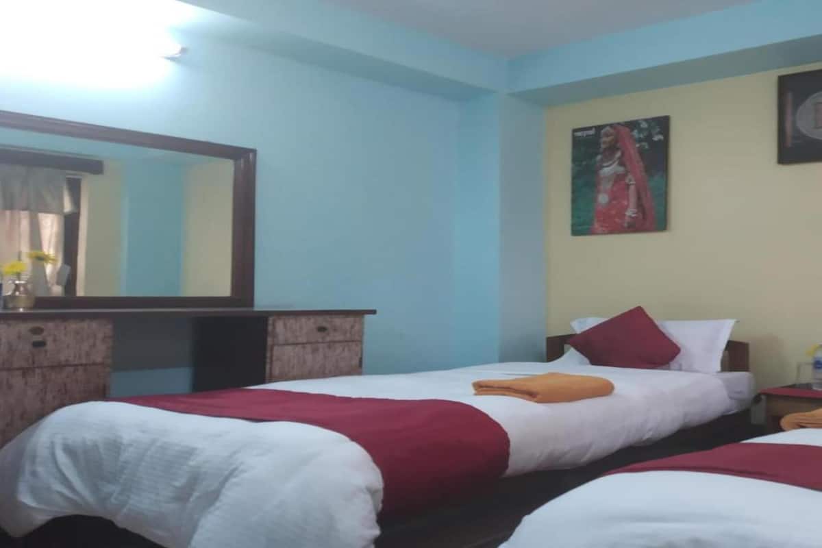 Standard Twin Room | Free WiFi, bed sheets