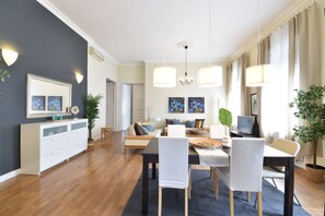 Interior - Spacious central 3 bedroom 3 bathroom (Budapest)