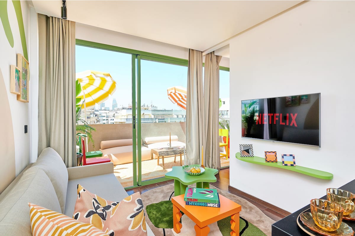 Elite Apartment | Living area