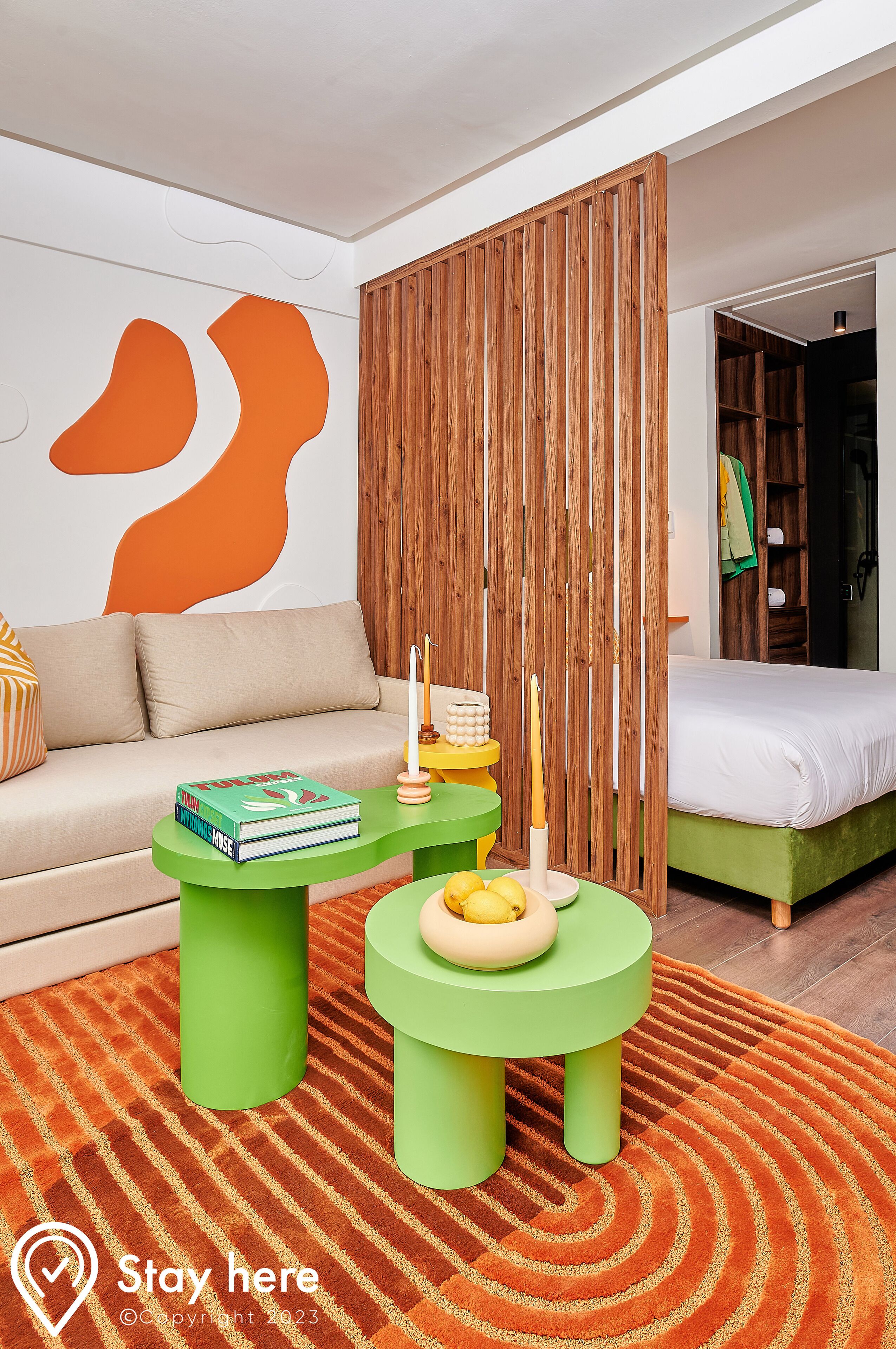 1 quarto, cofres nos quartos, quartos à prova de som