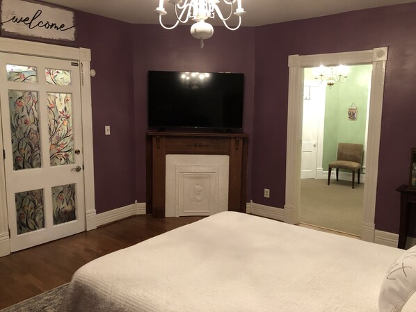 1 bedroom, iron/ironing board, free WiFi, bed sheets