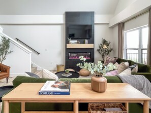 Smart TV, fireplace, table football