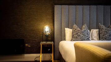 1 bedroom, iron/ironing board, internet