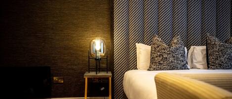 1 bedroom, iron/ironing board, Internet