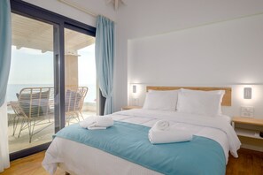 2 bedrooms, iron/ironing board, free WiFi, bed sheets - Premium Luxury Maisonette Vrachos with Private Pool (Loutsa)