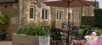 Bill's Cottage - Turkdean - Pet Friendly