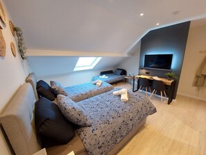 Exclusive Room | 1 bedroom, premium bedding, desk, laptop workspace - Viator (Tongeren)