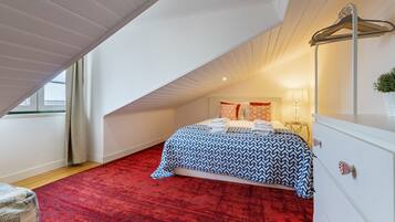 1 bedroom, in-room safe, iron/ironing board, WiFi