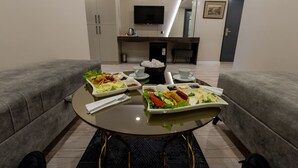 Family Triple Room, 1 Queen Bed with Sofa bed - Meros Hotel (Istanbul)