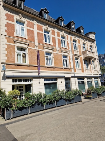 FHS Aparthotel