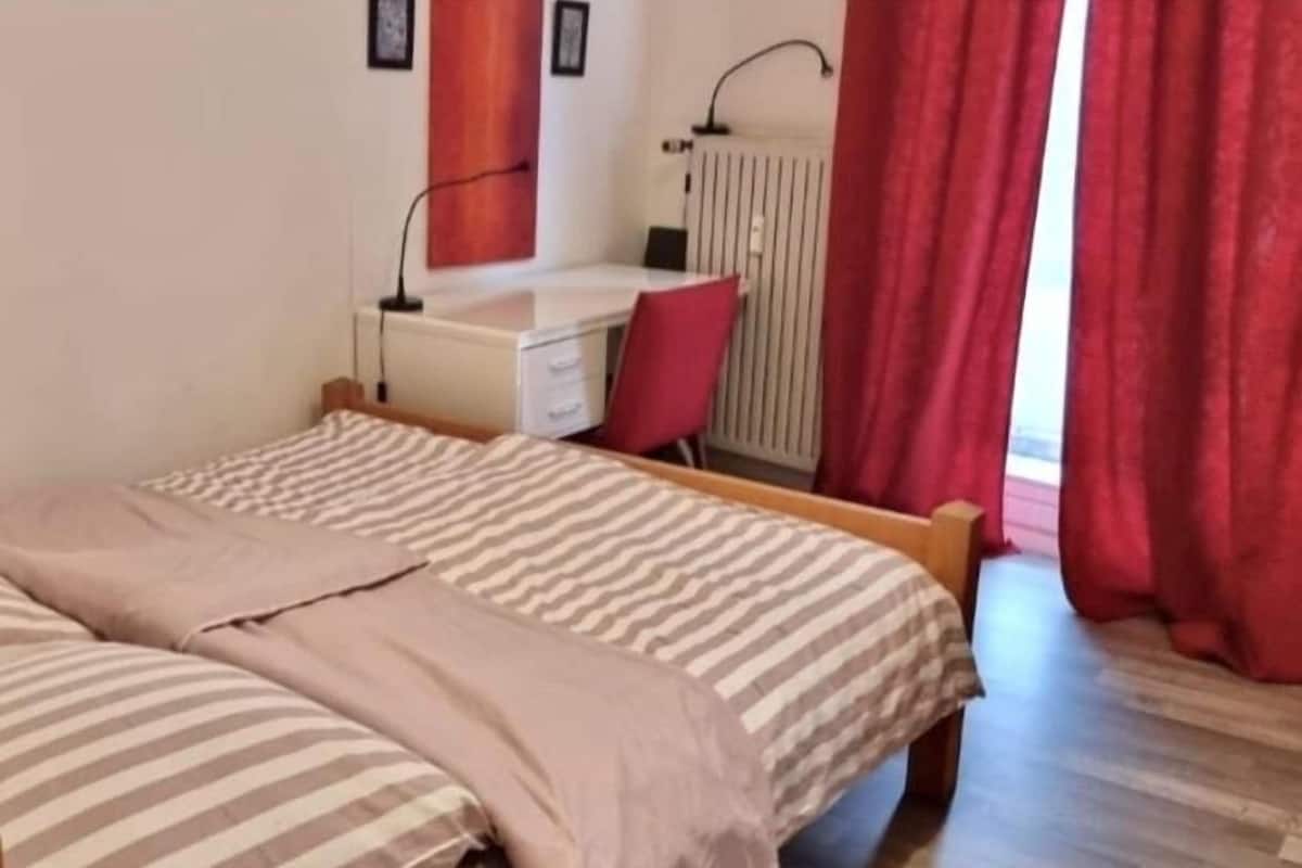 Apartamento básico, 1 quarto | Roupas de cama antialérgicas, cortinas blackout, quartos à prova de som