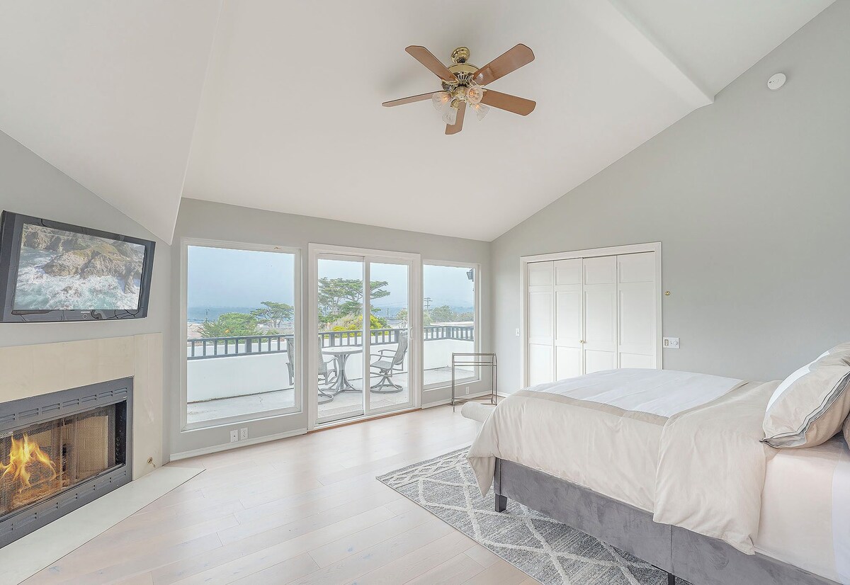 Photo 19 of 3895 The Fairway House - Walk to Golf and the Bay