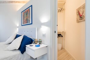 1 chambre, coffres-forts dans les chambres, fer et planche à repasser