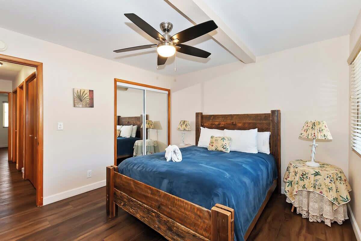 2 bedrooms, WiFi, bed sheets