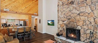 Switzerland Summit D Ski In/out