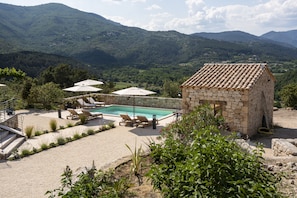 Piscine extérieure