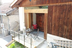 Outdoor dining - Cozy apartment with high comfort for max. 6 persons (Schmitten)