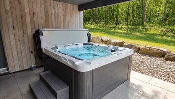 Baignoire à remous extérieure