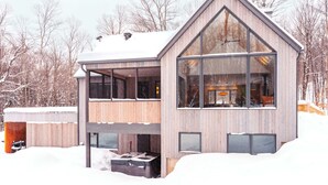 Unclassified image, 5 of 56, button - Bright Cottage - 3 min from Tremblant North Slope (Lac-Supérieur)
