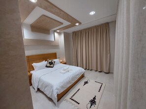 3 Schlafzimmer, Schreibtisch, WLAN